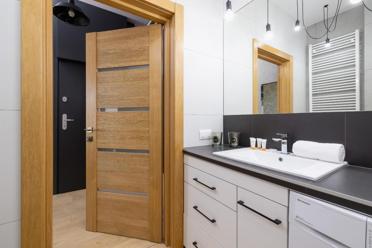 Krakow Studio With Parking & Terrace Near Zalew Bagry By Renters Prestige Eksteriør billede